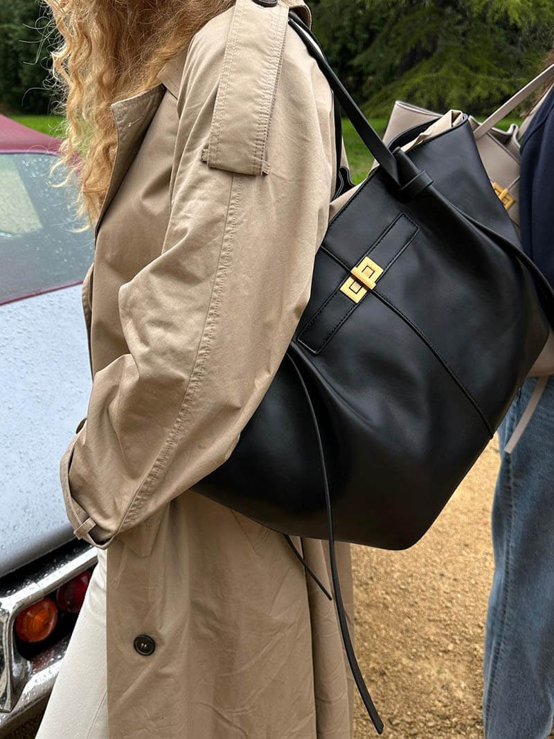 Amara Everyday Carryall Tote bag
