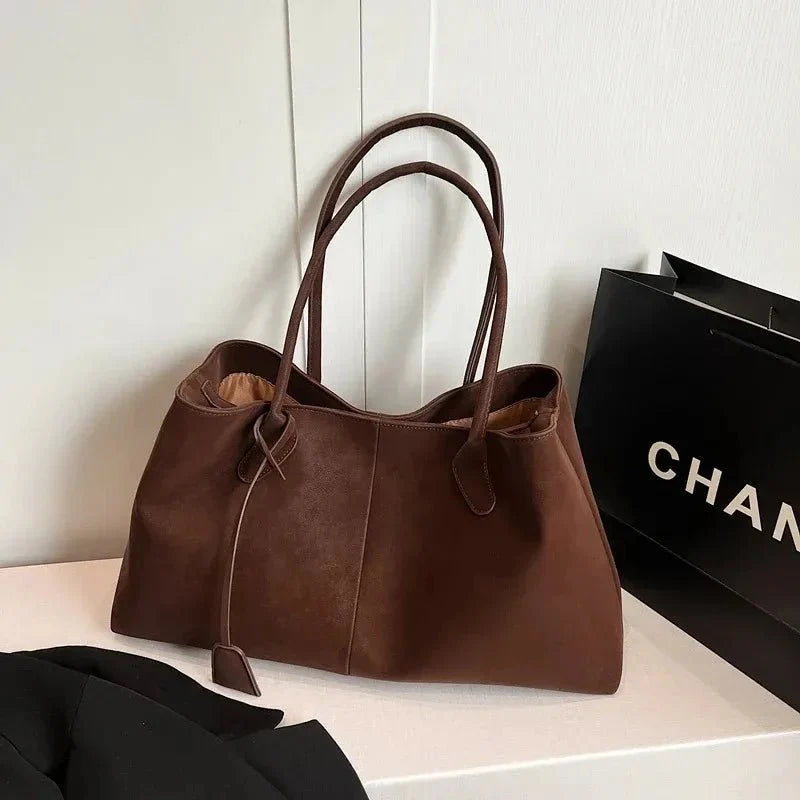 Joan Vintage Everyday Tote Bag