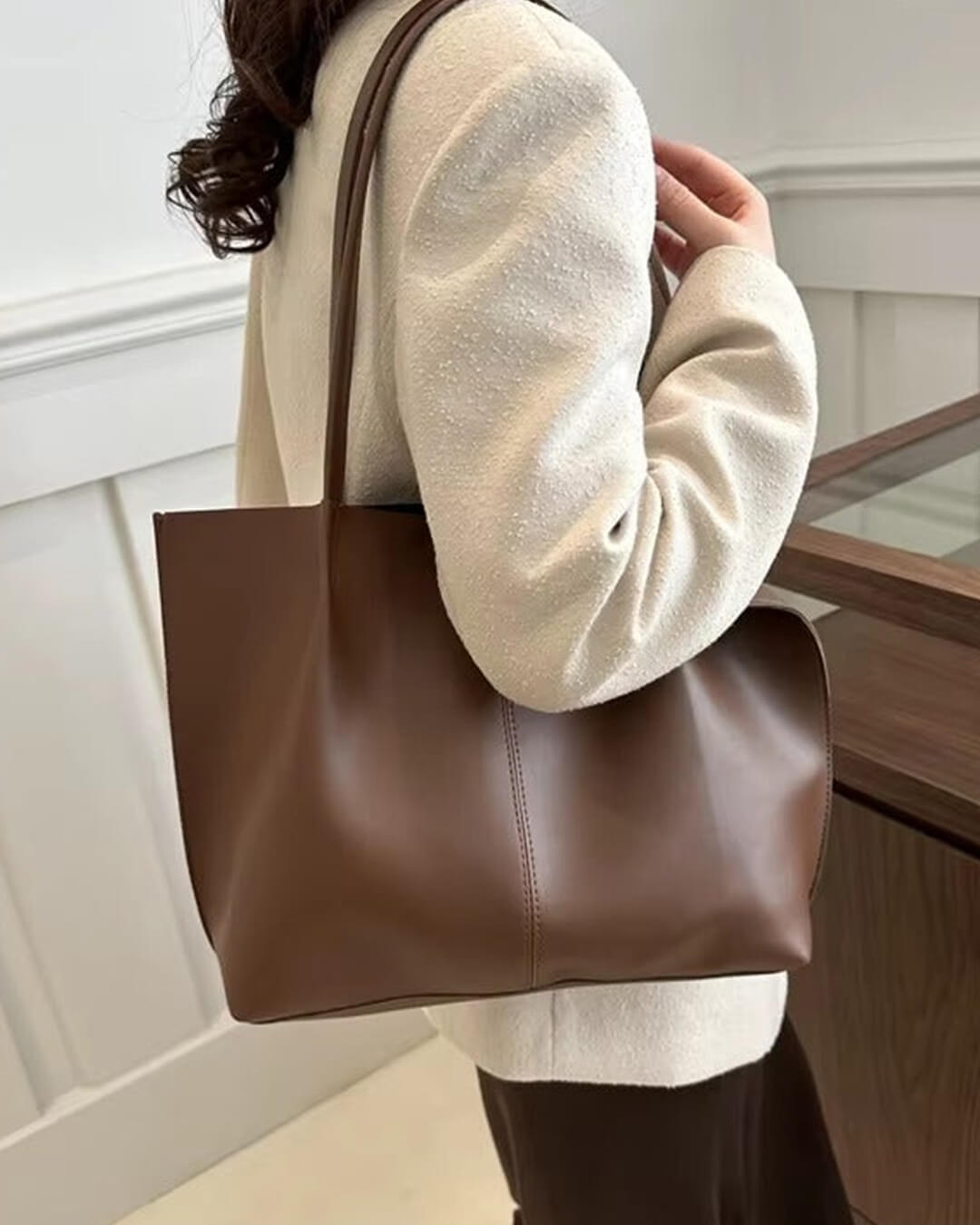 Eleanor oversized faux leather tote bag