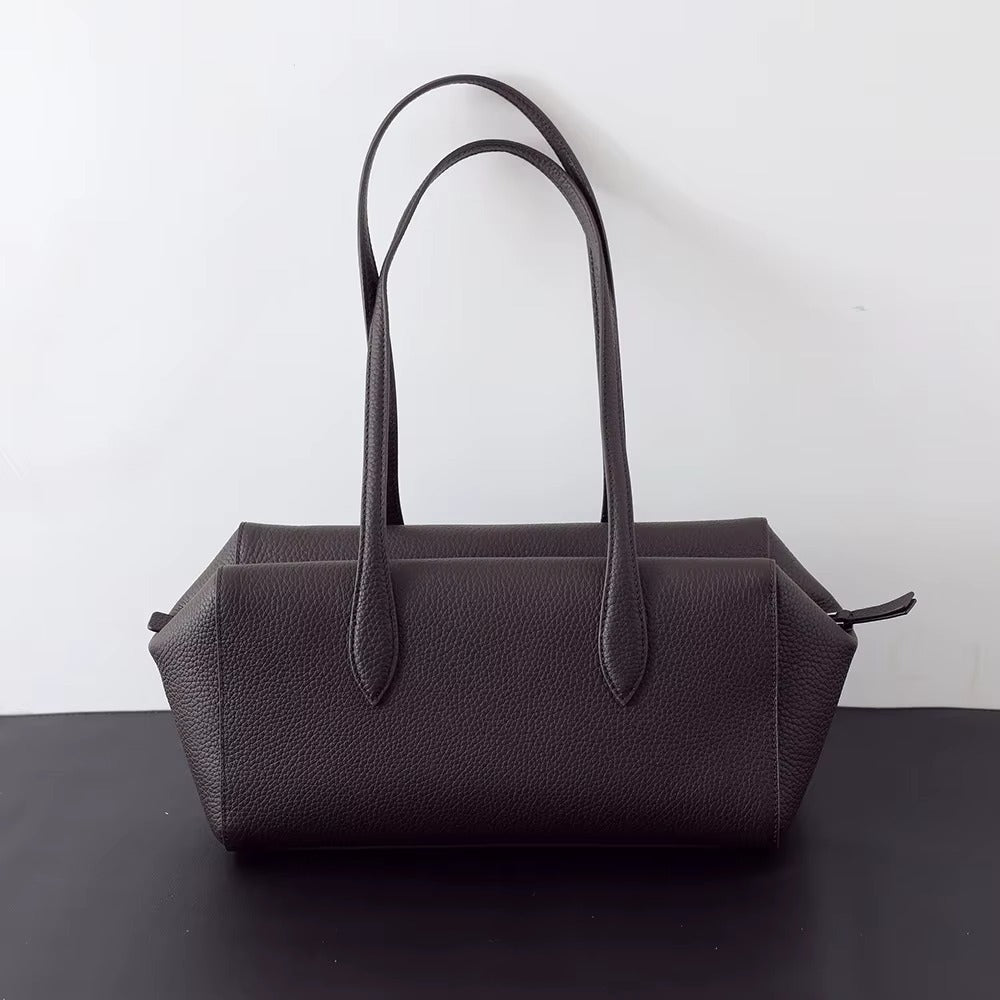 The Victoria Classic Tote