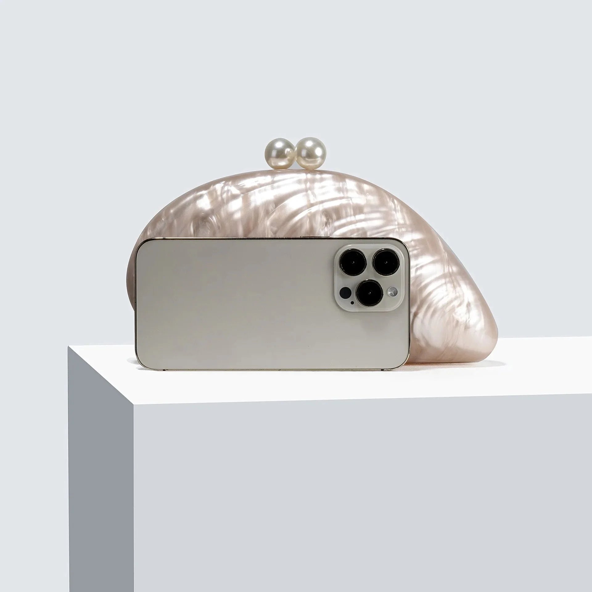 The Arabella Shell Clutch