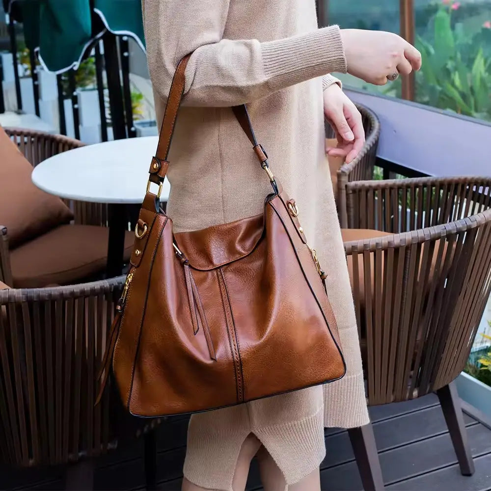 Harper Everyday Shoulder Bag